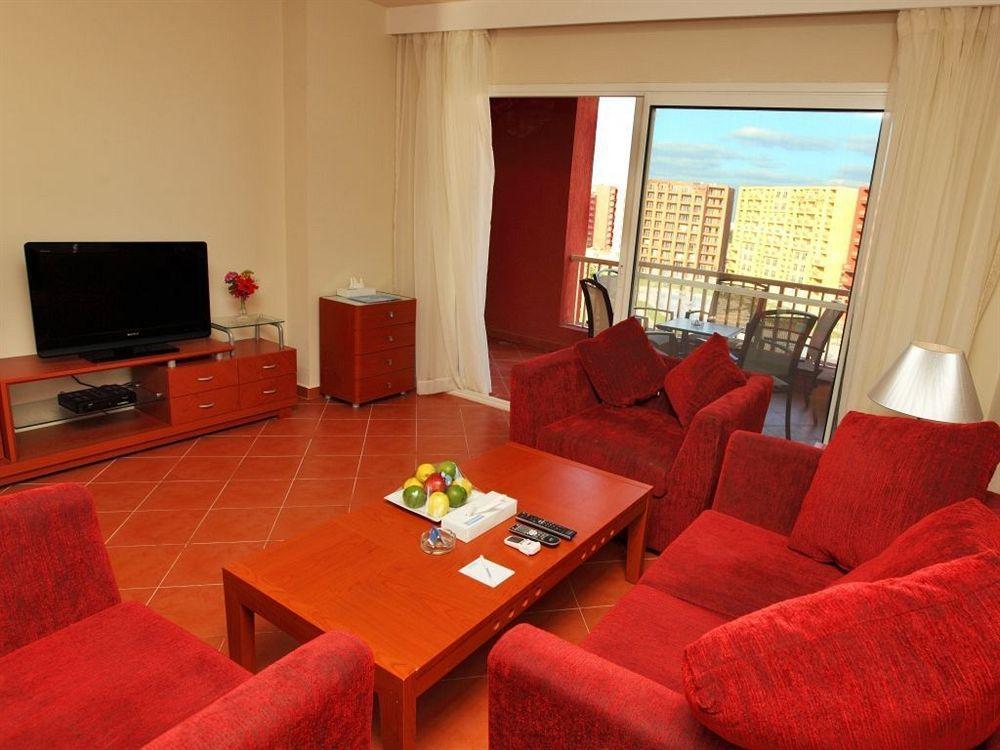 Golf Porto Marina Hotel El Alamein Exterior photo